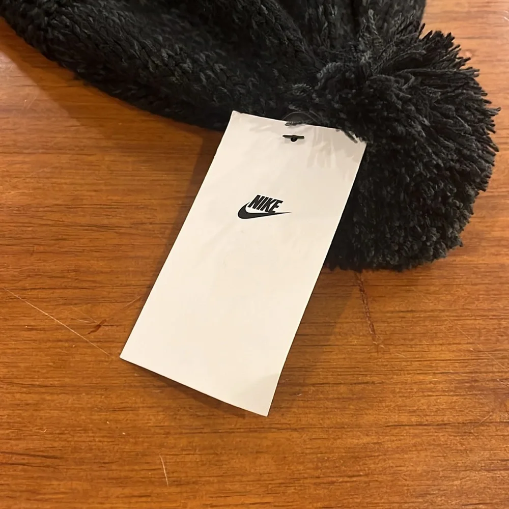 Nike new tags